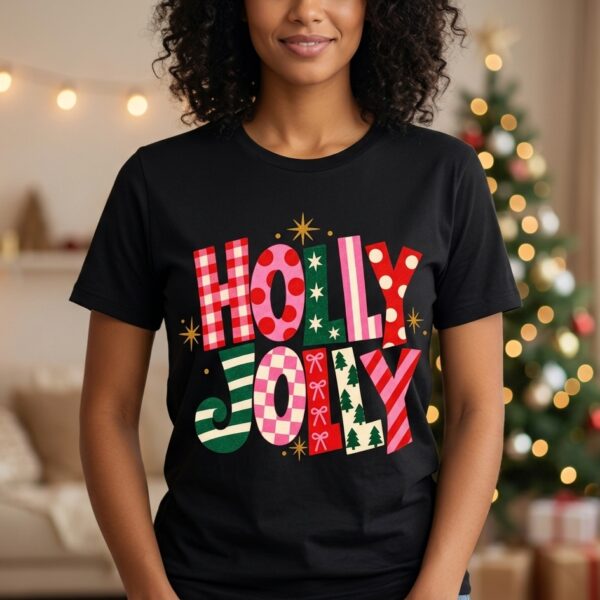 Camiseta de Navidad "Holly Jolly" - Graphic Tee Festiva