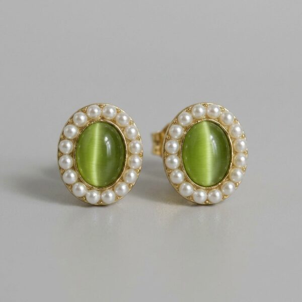 Aretes Topo Ovalados Piedra Verde Oliva y Perlas con Poste en Plata S925