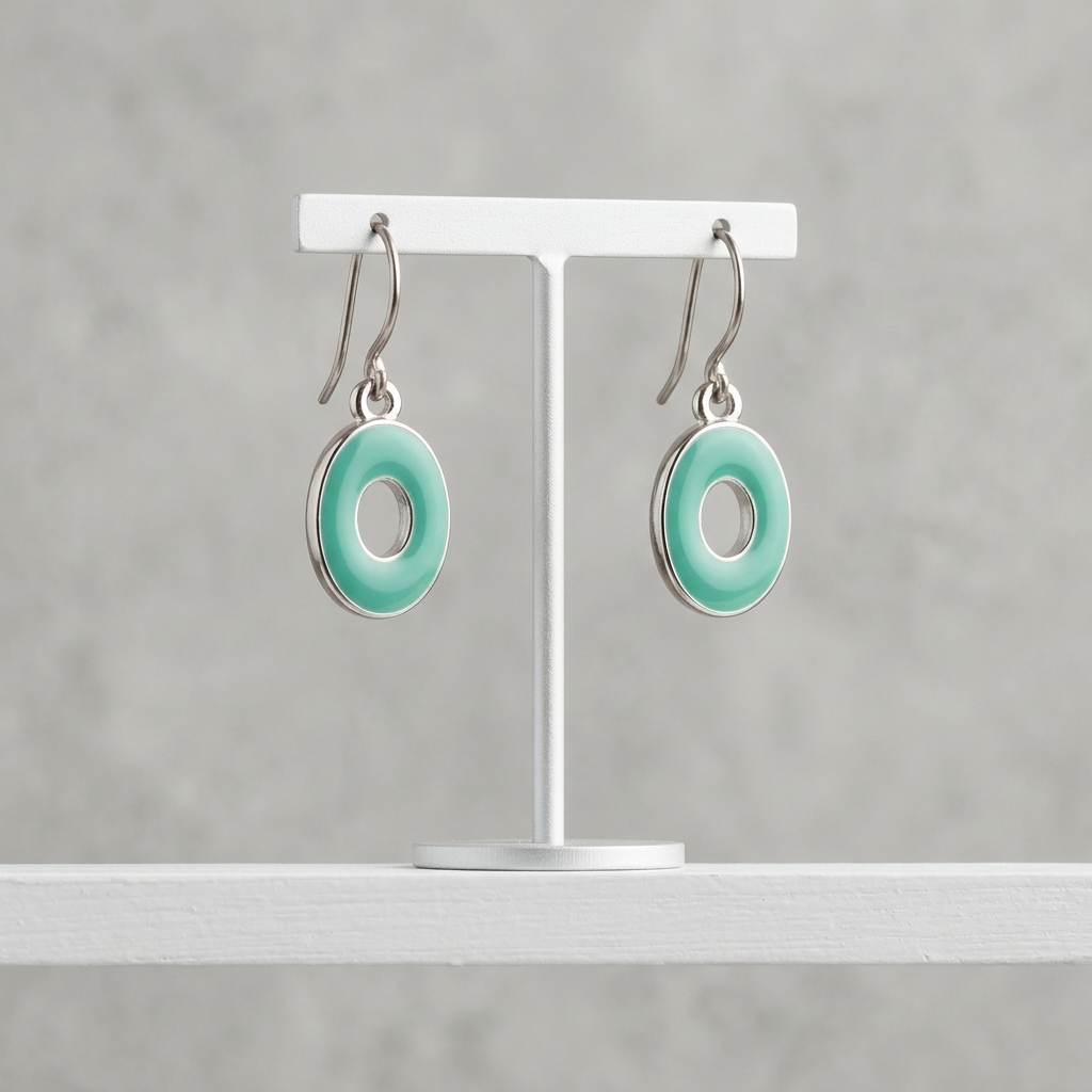 Aretes Colgantes Ovalados Esmaltados en Verde Menta