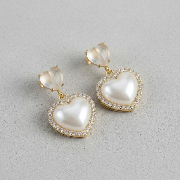 Aretes Colgantes Doble Corazón y Circonias en Acero Inoxidable Dorado