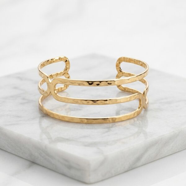 Pulsera Brazalete Abierta Delgada de Aleación Dorada
