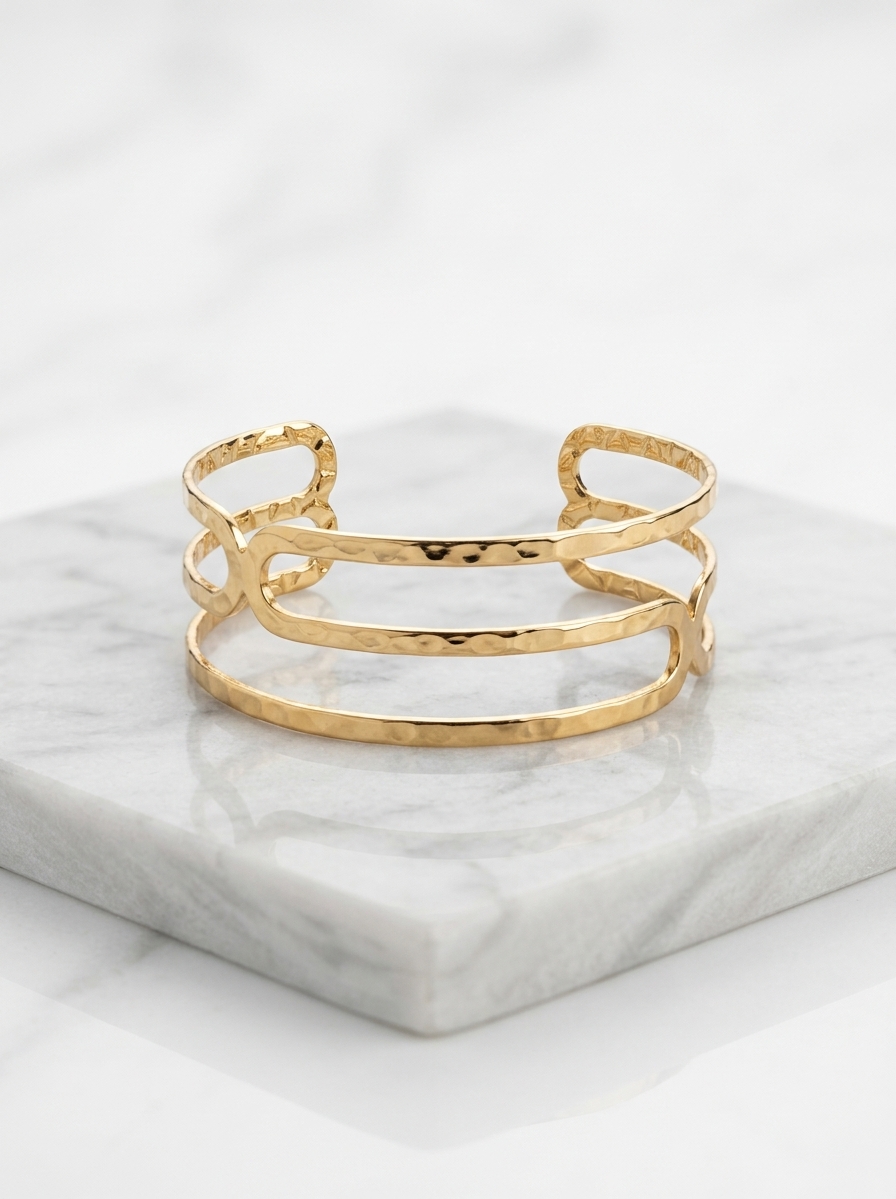 Pulsera Brazalete Abierta Delgada de Aleación Dorada